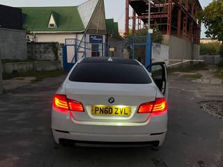 BMW 5 Series foto 5