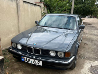 BMW 7 Series foto 3