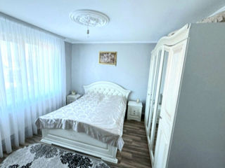 Casa in Ialoveni str.Mihai Viteazu147m.p+14ari.Centru Regiunea Bozu .