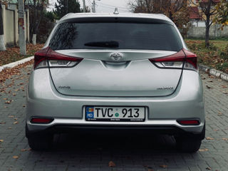 Toyota Auris foto 4