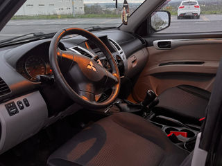 Mitsubishi Pajero Sport foto 5