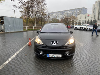 Peugeot 207 foto 3