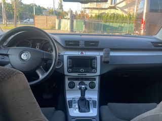 Volkswagen Passat foto 7