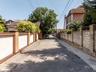 Se vinde casă pe str. Traian, Ialoveni, Chișinău foto 19