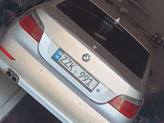 BMW 5 Series foto 2