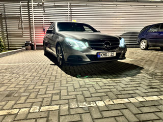 Mercedes E-Class foto 2