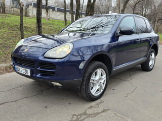 Porsche Cayenne foto 2