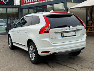 Volvo XC60 foto 8