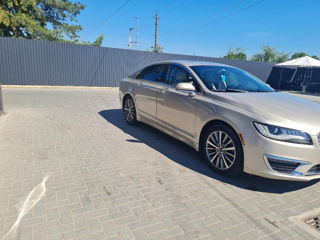 Lincoln MKZ