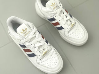 (Adidas Forum Low) Спортивная обувь женская (оригинал) foto 3