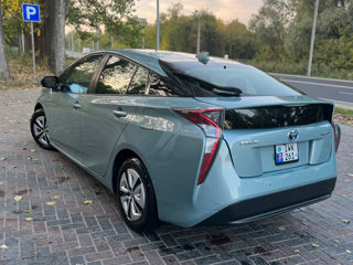 Toyota Prius foto 6