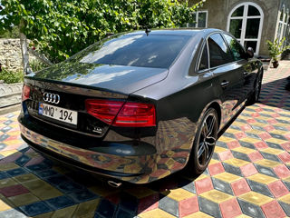 Audi A8 foto 1