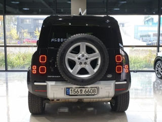 Land Rover Defender foto 2