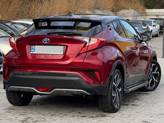 Toyota C-HR foto 3