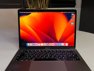 Macbook Pro 13 / 2017 / В отличном состоянии!