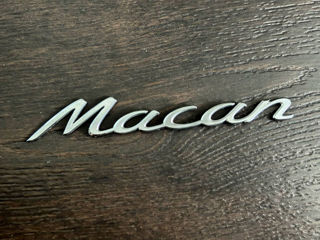 Porsche Macan emblema originala