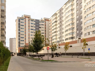 Apartament cu 3 camere, 69 m², Buiucani, Chișinău foto 7