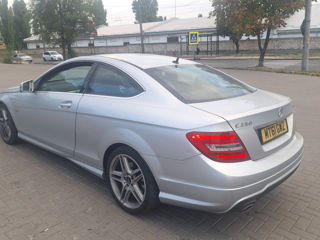 Mercedes C-Class Coupe foto 5