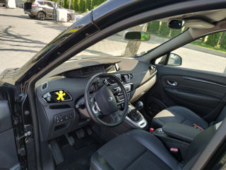 Renault Grand Scenic foto 7