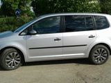 Volkswagen Touran foto 5