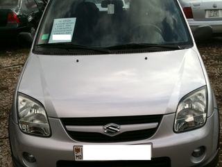 Suzuki Ignis foto 1