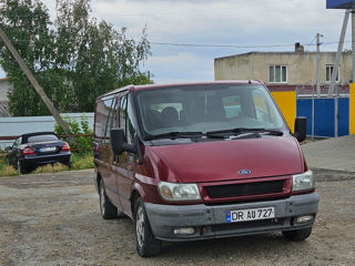 Ford Tranzit фото 1