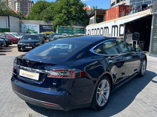 Tesla Model S foto 3