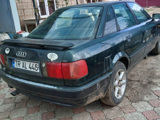 Audi 80