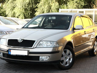 Skoda Octavia foto 1