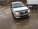 Dacia Logan foto 1