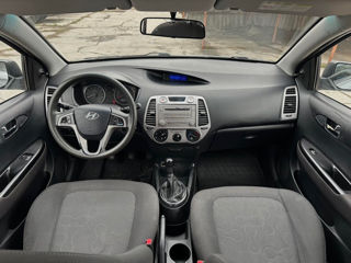 Hyundai i20 foto 10