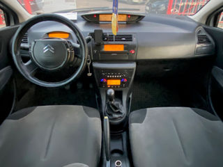 Citroen C4 foto 8