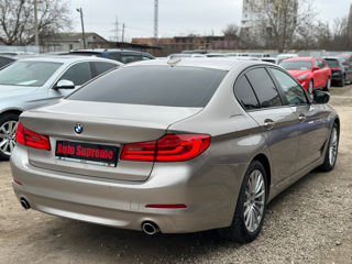 BMW 5 Series foto 4