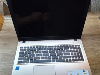 Asus VivoBook X540MA , 4 nuclee 2,7GHz, SSD 250gb. foto 4