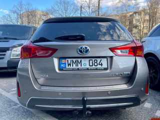 Toyota Auris foto 4