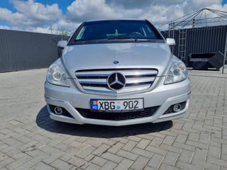 Mercedes B-Class