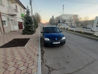 Dacia Logan foto 2