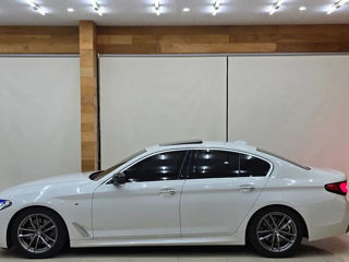 BMW 5 Series foto 5