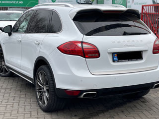 Porsche Cayenne foto 2