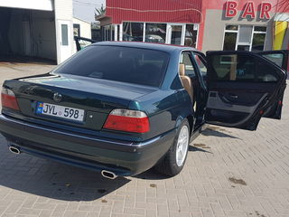 BMW 7 Series foto 6