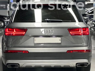 Audi Q7 foto 2