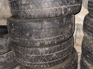 235/65 R17 de iarna Pirelli