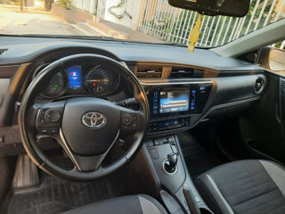 Toyota Auris foto 7