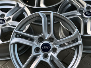 Ford Originale R16 5/108 Stare perfecta