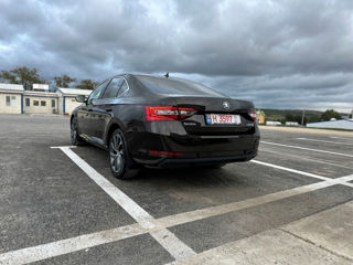 Skoda Superb foto 5