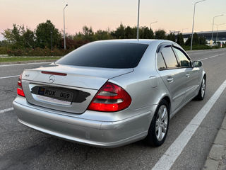 Mercedes E-Class foto 3