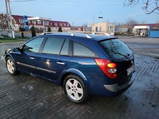 Renault Laguna foto 5