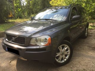 Volvo XC90 foto 1