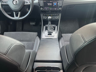 Skoda Superb foto 8