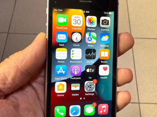 iPhone SE (32GB) Silver foto 0